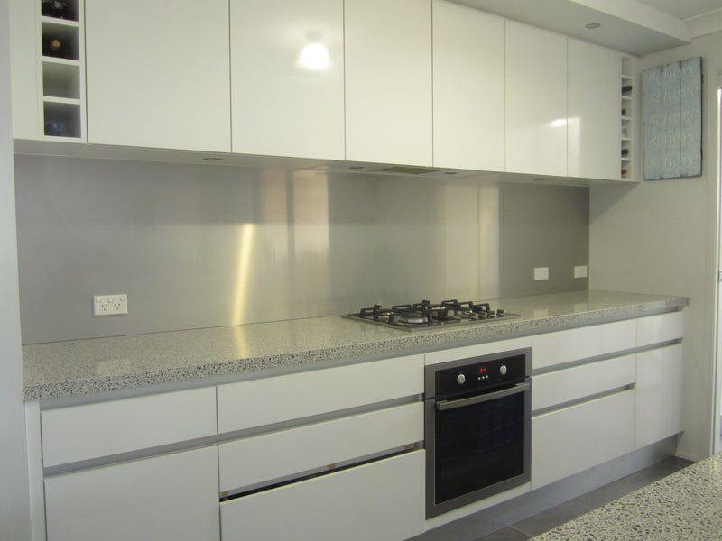 What is the best metal for my kitchen splashback?