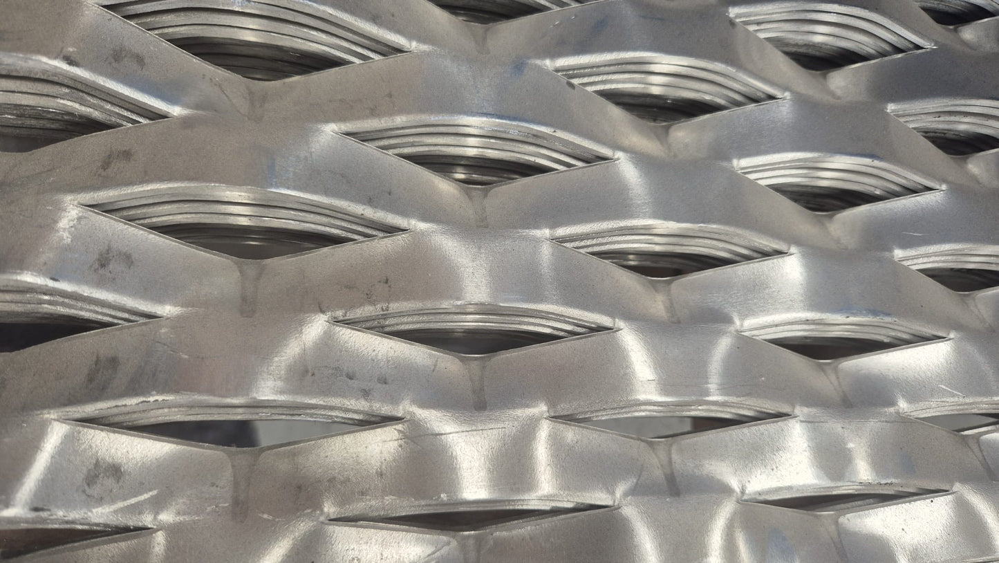 Expanded Aluminium Sheet